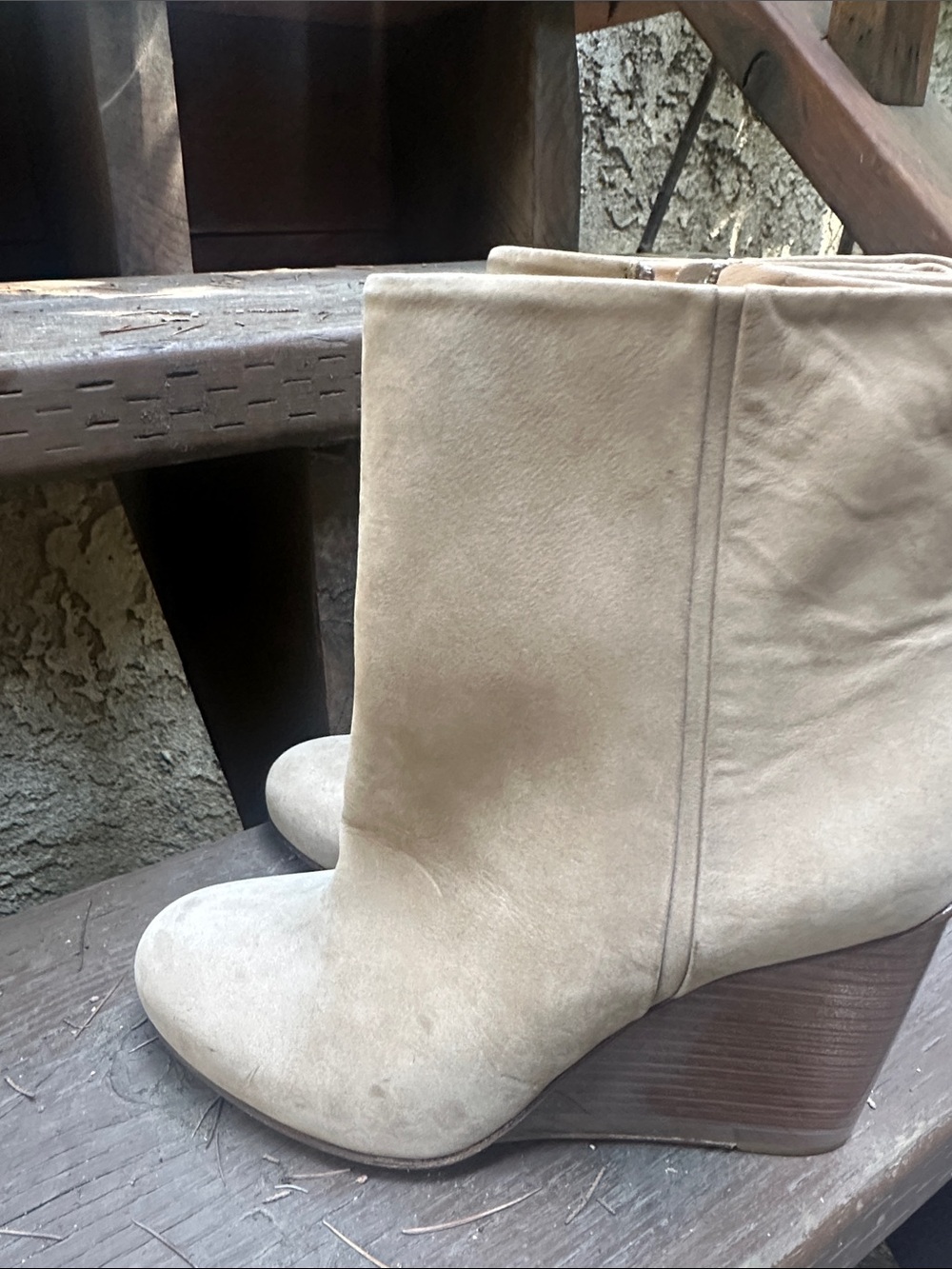 Maison  Margiela Plexi Suede Boots - Picture 5 of 10